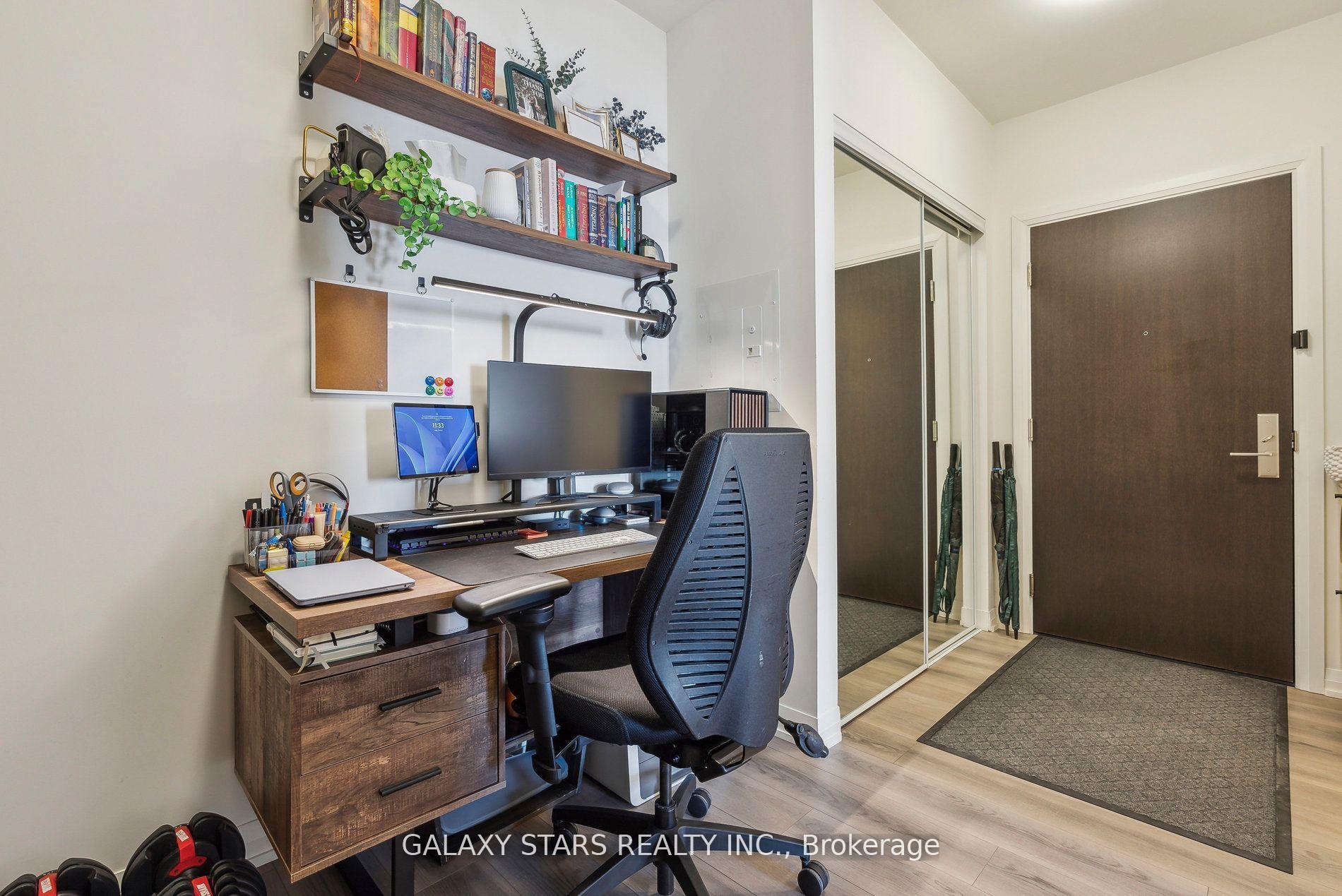 2 Bedrooms Condo at 9000 Jane,  Vaughan For sale