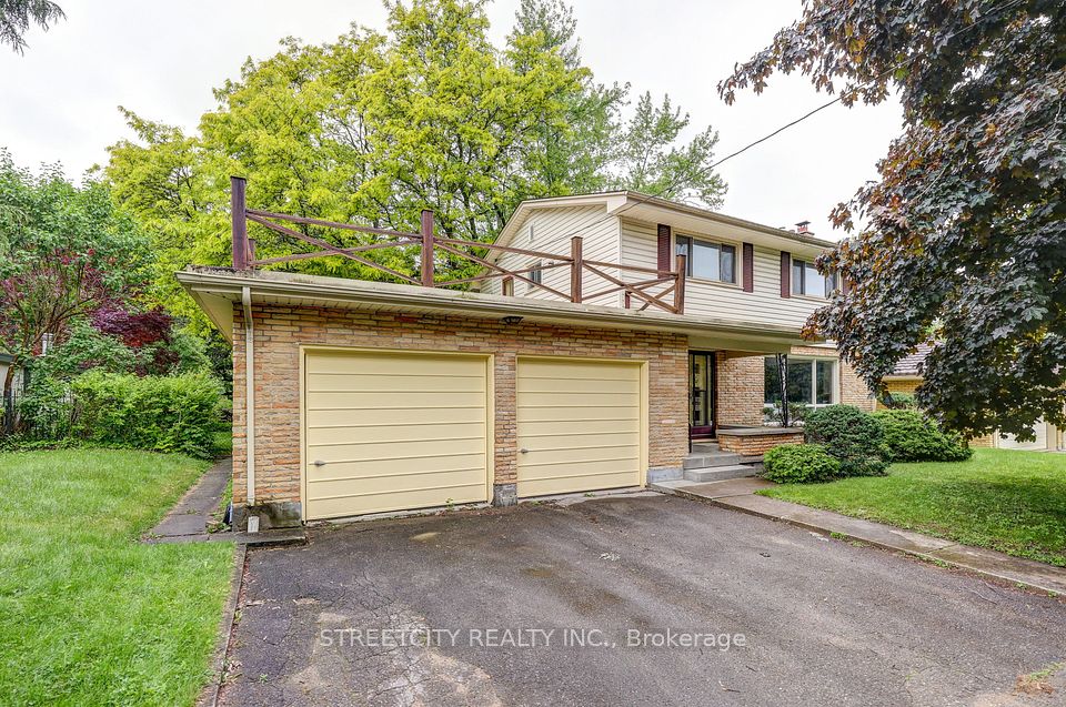 76 Bloomfield