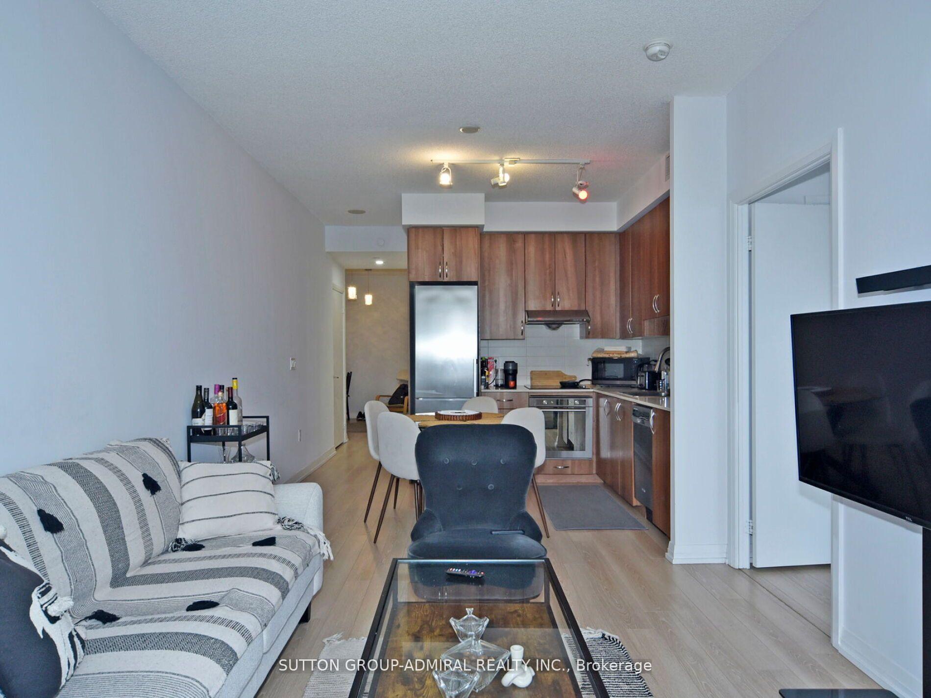 3 Bedrooms Condo at 55 Ann O’reilly, Toronto For sale