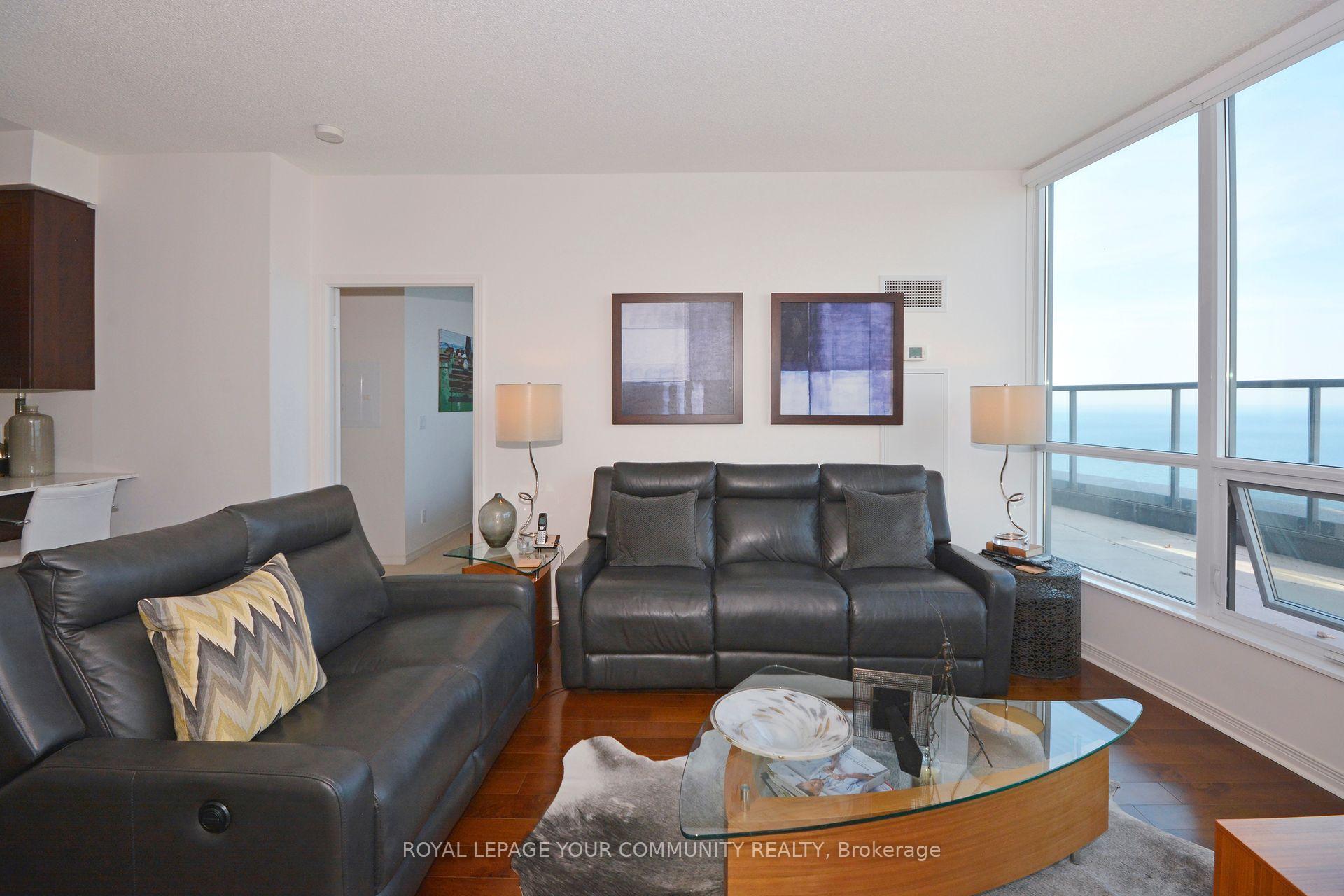 3 Bedrooms Condo at 2230 Lake Shore, Toronto For sale