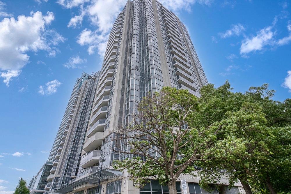 3 Bedrooms Condo at 5791 Yonge, Toronto For sale