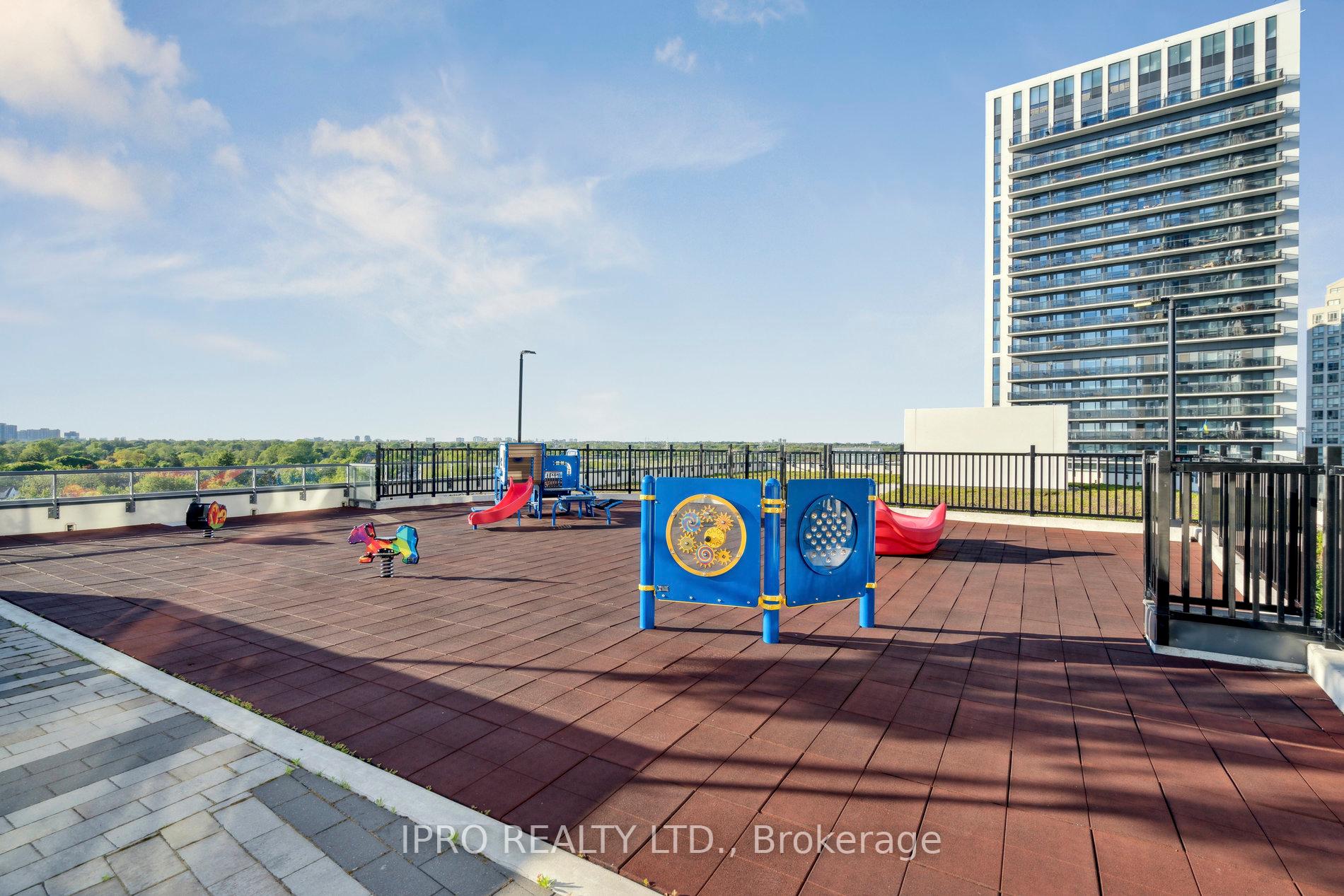 2 Bedrooms Condo at 50 Thomas Riley, Toronto For sale