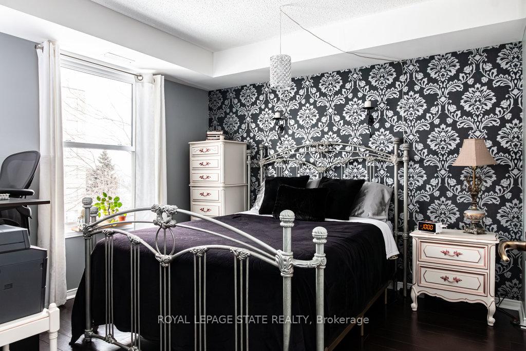 1 Bedroom Condo at 2010 Cleaver, Burlington For sale
