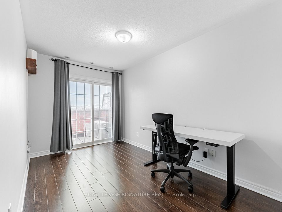 3rd Bedroom w/o Balcony