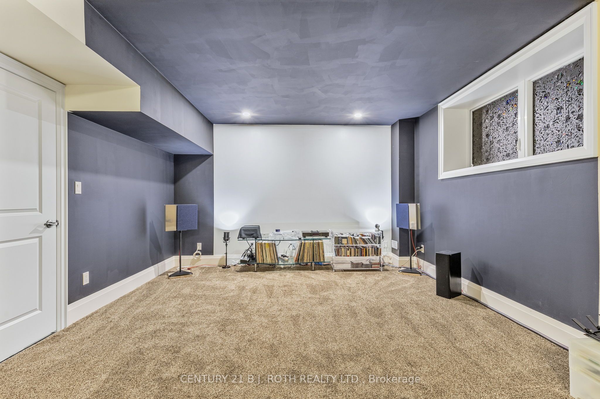 8 Morgan Drive