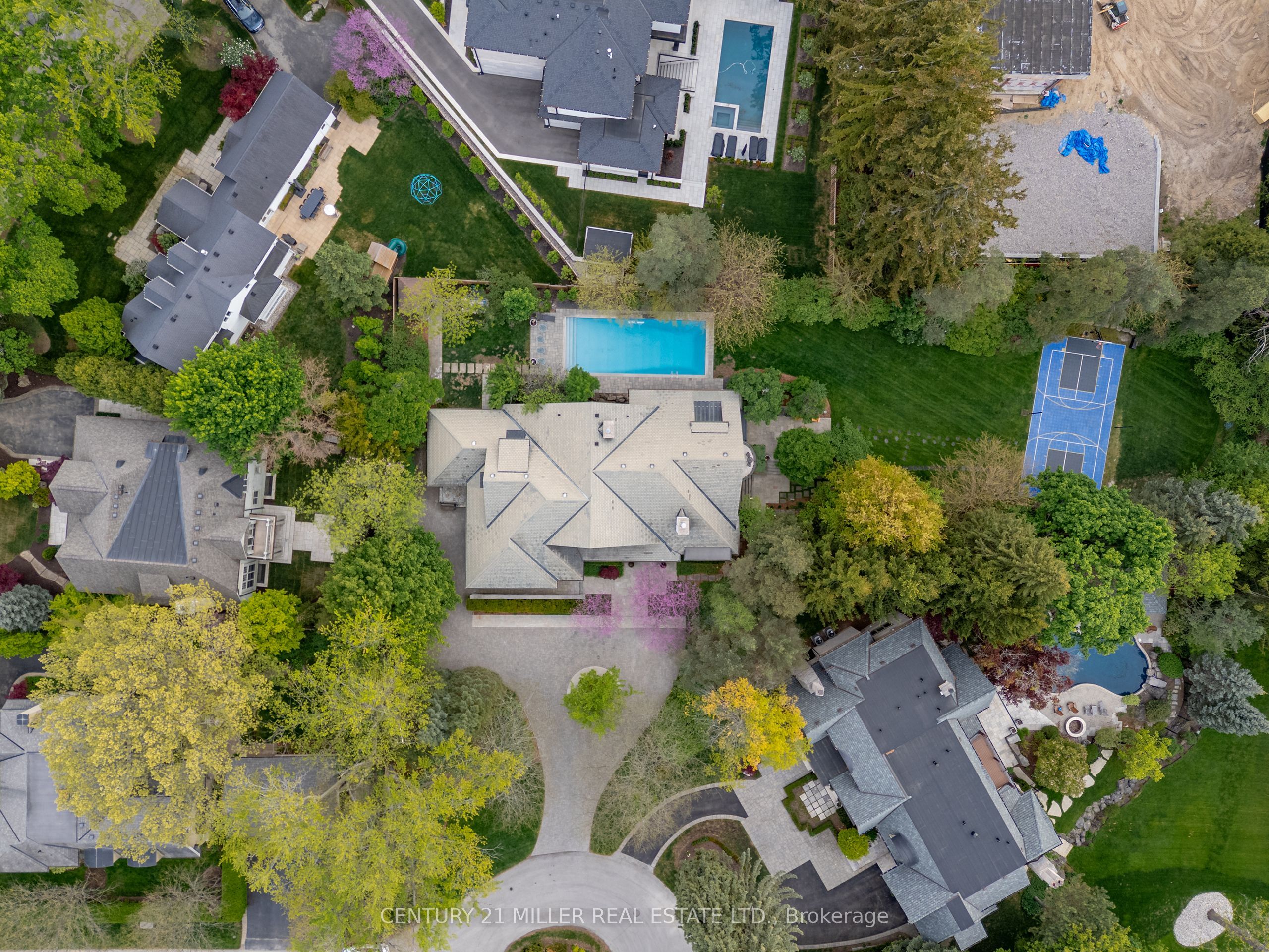 370 Poplar Drive
