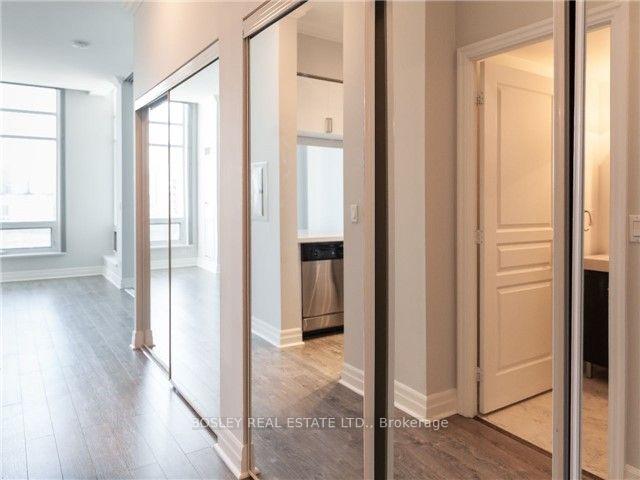 1 Bedroom Condo at 8 Scollard, Toronto For sale