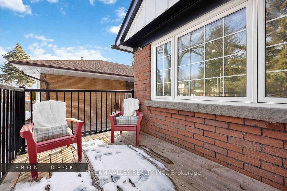 74 Rosemount Drive, Toronto, ON M1K 2X3
