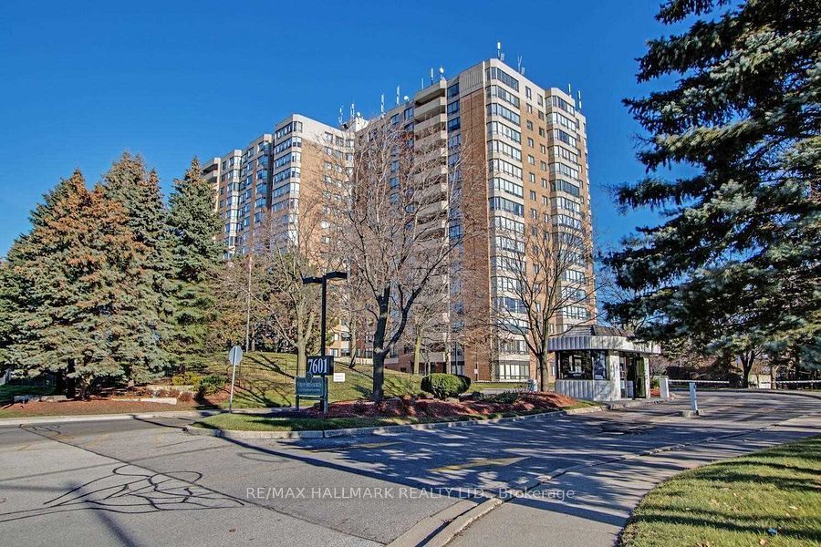 7601 Bathurst