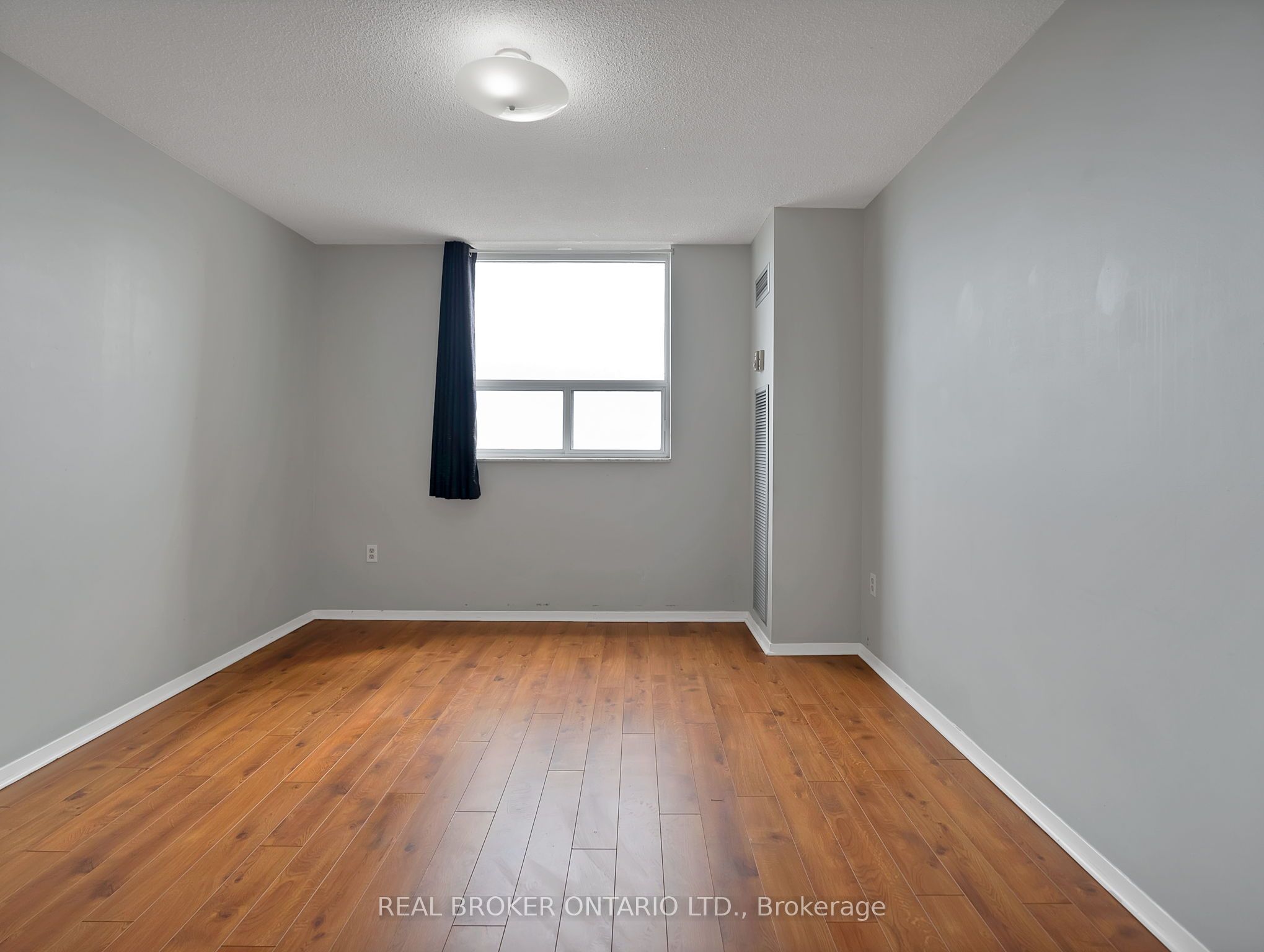 3 Lisa Street, #1103