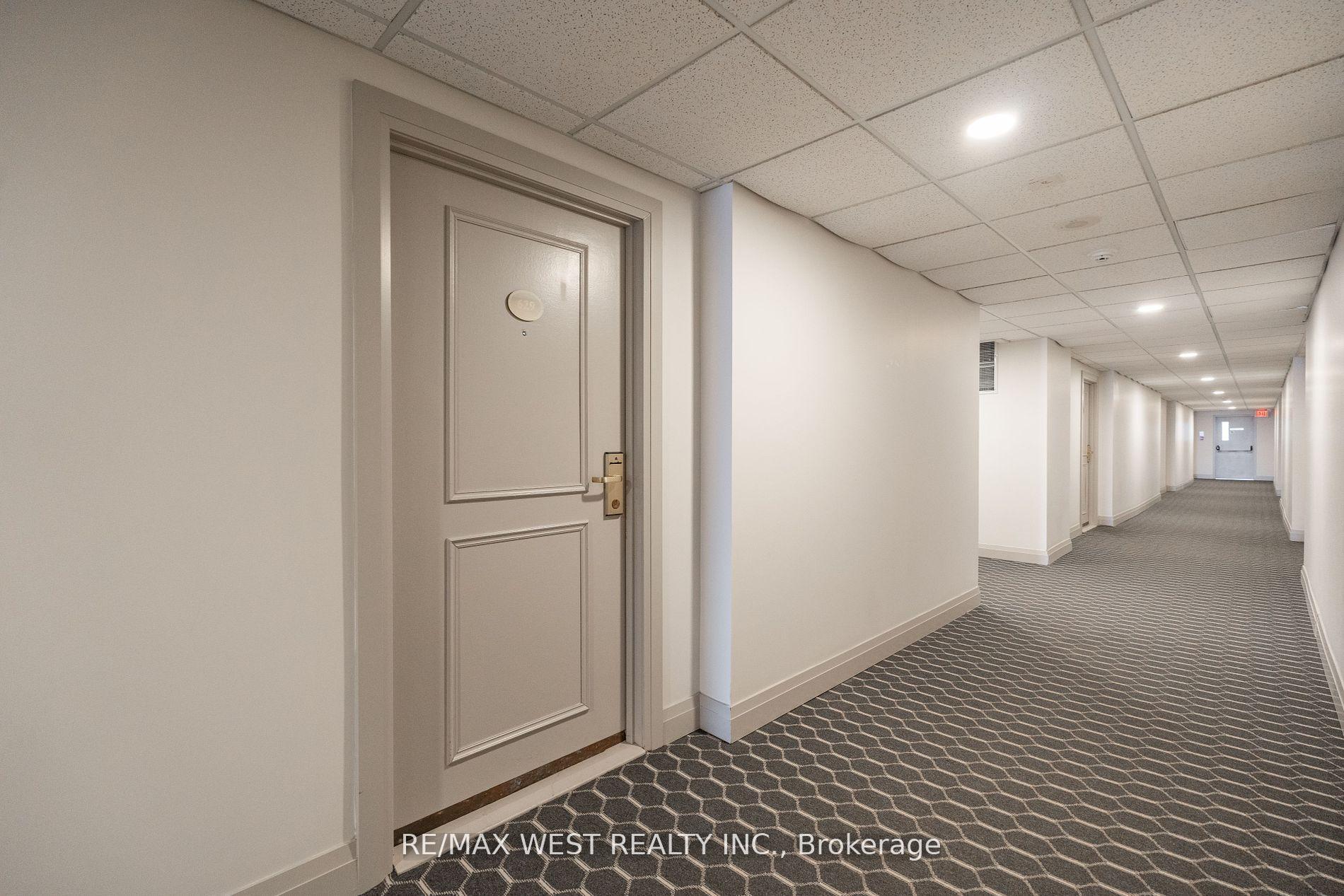1 Bedroom Condo at 2737 Keele, Toronto For sale
