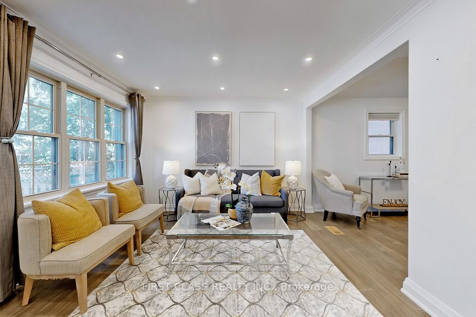 2950 Bayview