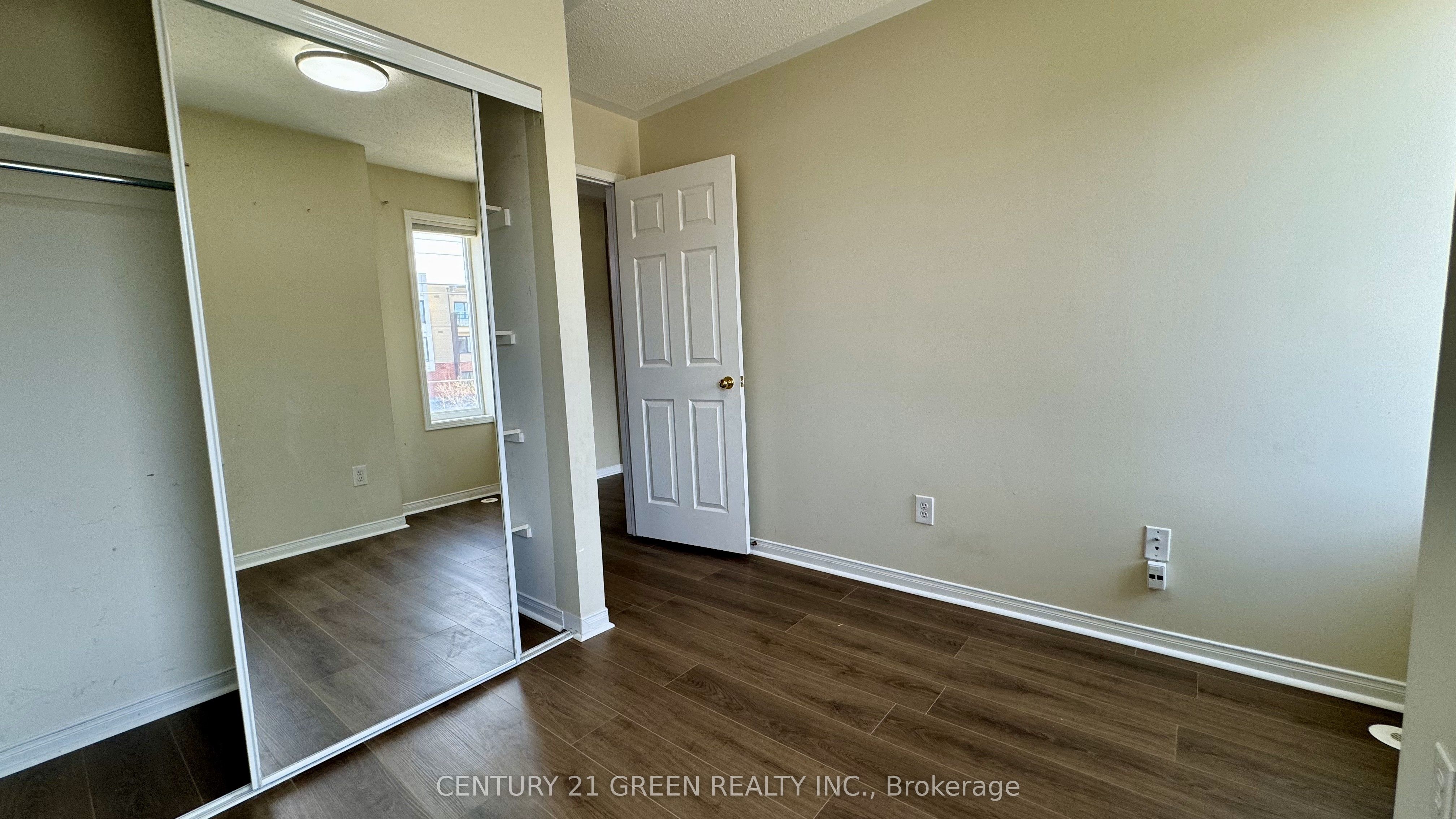 3056 Eglinton Avenue W, #61