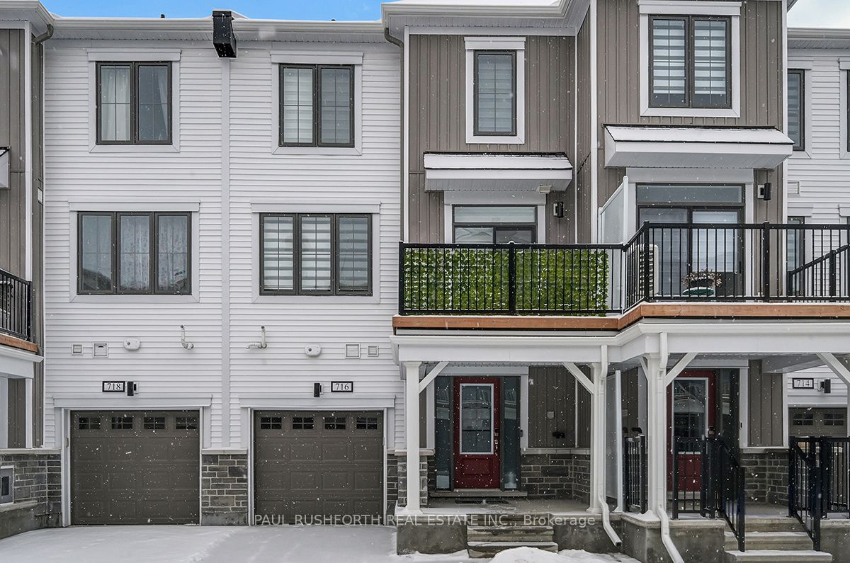 716 Hydrus, Barrhaven, ON K2J 7B2