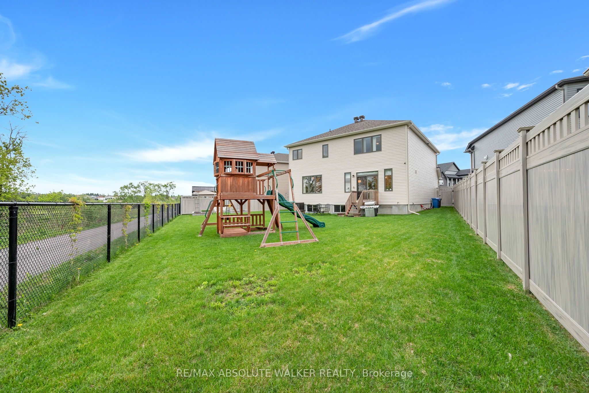 27 Eramosa Crescent