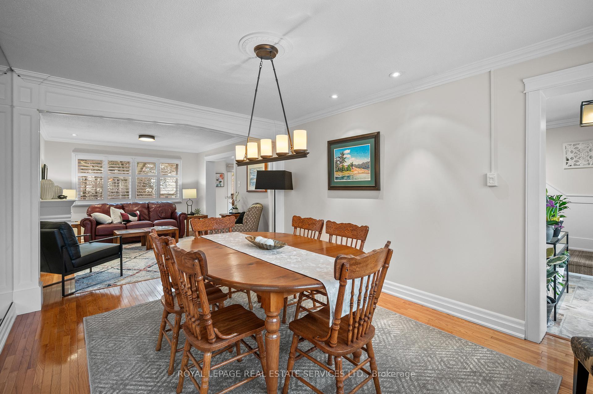 3 Bedrooms Condo at 2098 Marine,  Oakville For sale
