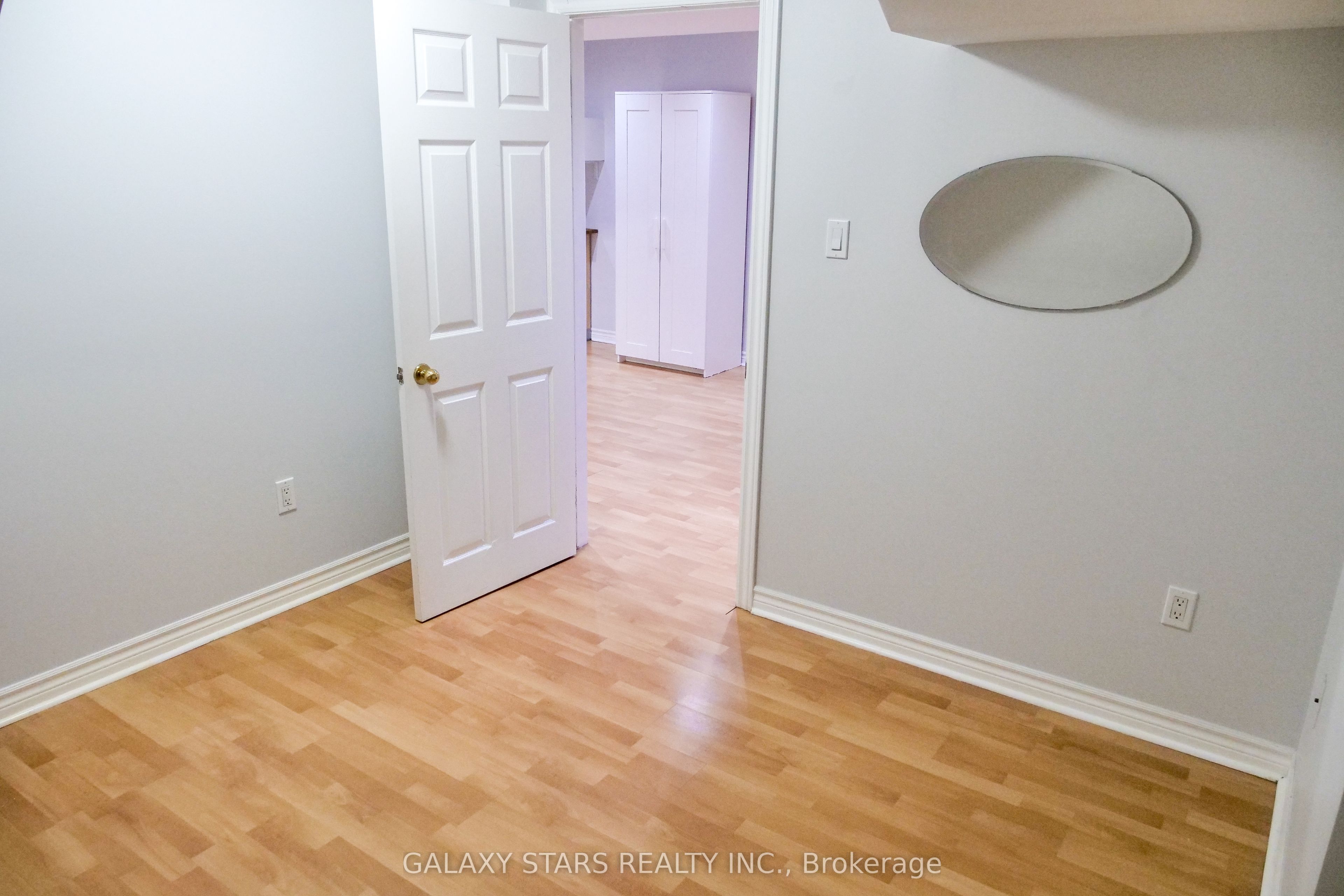 32 Kemp Drive, #Bsmnt