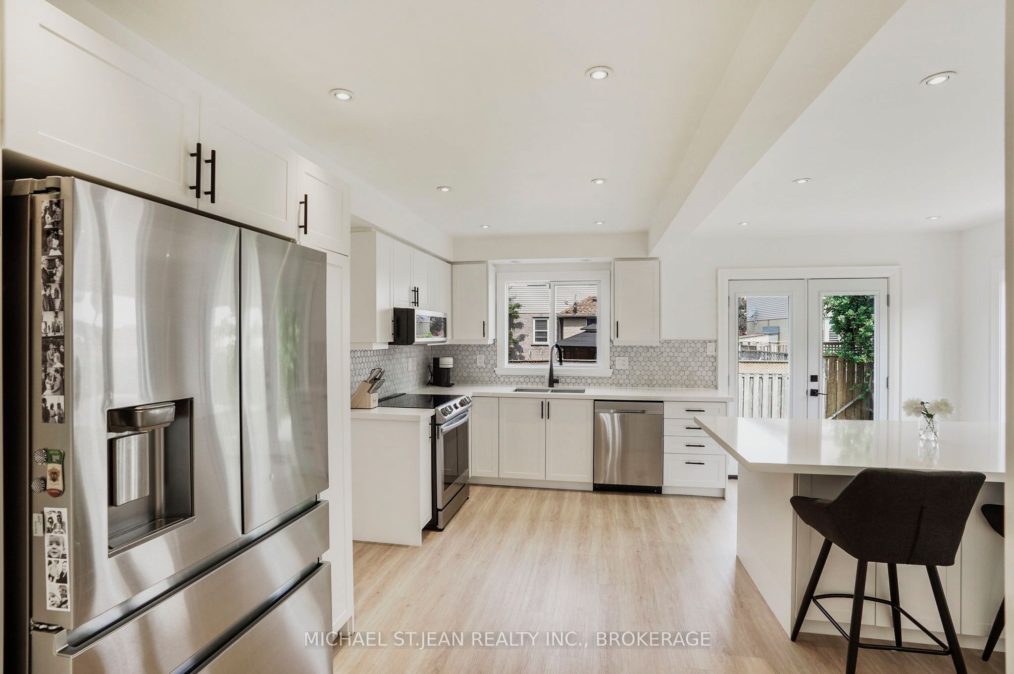14 Pompano Court