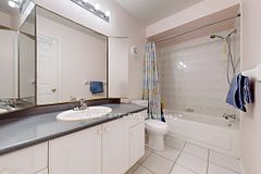 84 Piperbrook Crescent