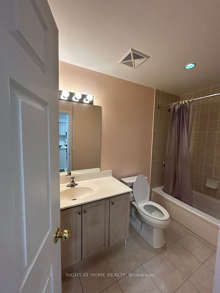 4-pc bathroom
