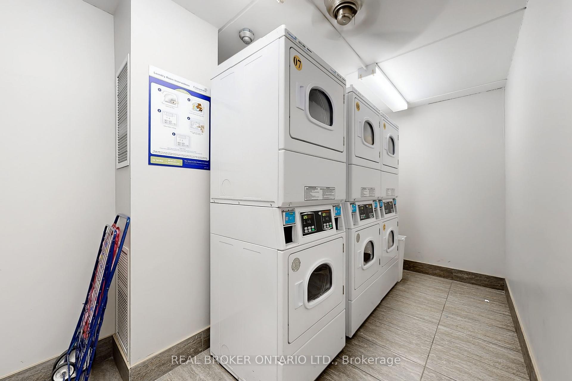 1 Bedroom Condo at 2 GLAMORGAN, Toronto For sale