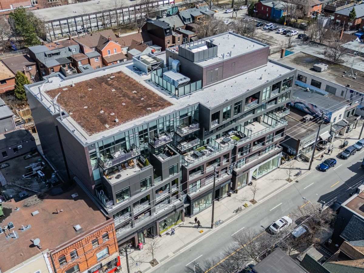 109 Ossington Avenue 407