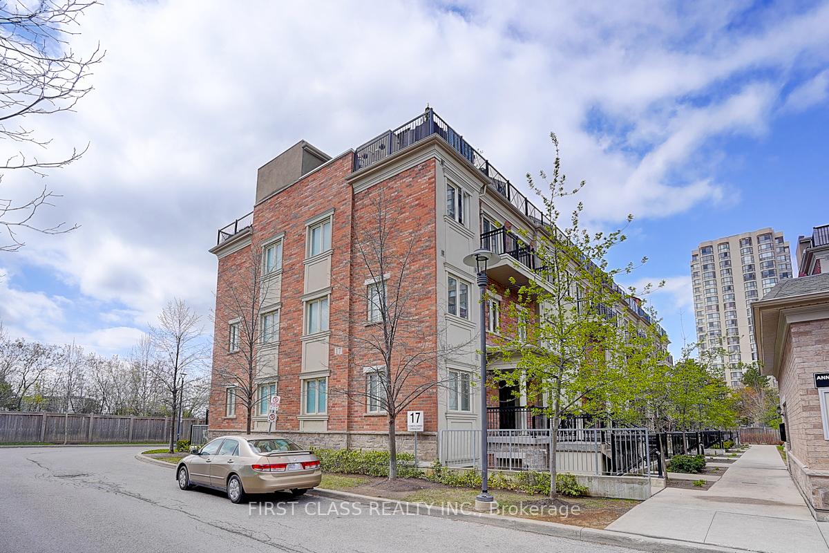 3 Bedrooms Condo at 17 Coneflower,  Toronto For sale