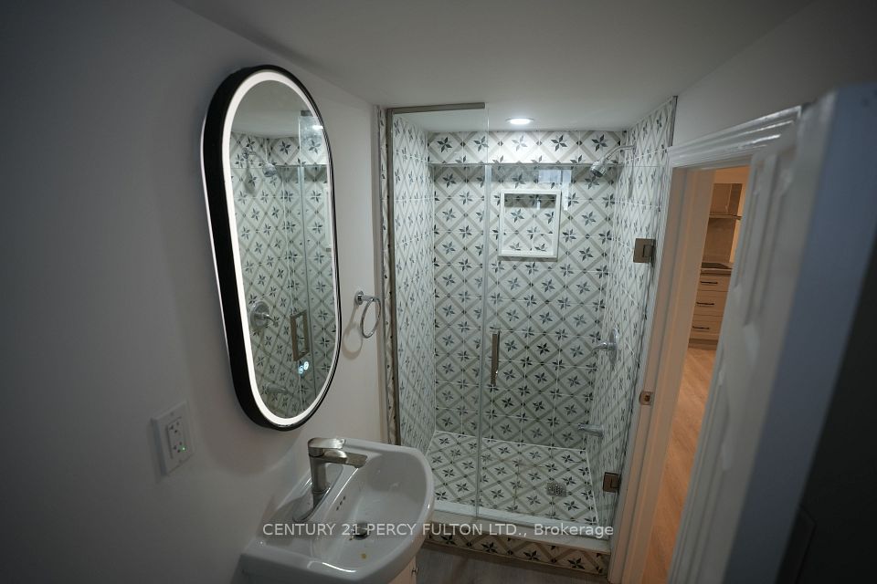 https://trreb-image.ampre.ca/X6Ly2gS7rg56hSPNOJI52xU9nO5nF8Y-4CJmO0PsX_8/rs:fit:960:960/wm:.5:so:0:50:.4/wmsh:10/wmt:PHNwYW4gZm9yZWdyb3VuZD0nd2hpdGUnIGZvbnQ9JzY4Jz5DRU5UVVJZIDIxIFBFUkNZIEZVTFRPTiBMVEQuLCBCcm9rZXJhZ2U8L3NwYW4-/L3RycmViL2xpc3RpbmdzLzQwLzkxLzI2LzIxL3AvMzNkM2EyOTUtNGY0OC00OWUzLWIxMDEtMDkzYTljMmI4NjI4LmpwZw.jpg
