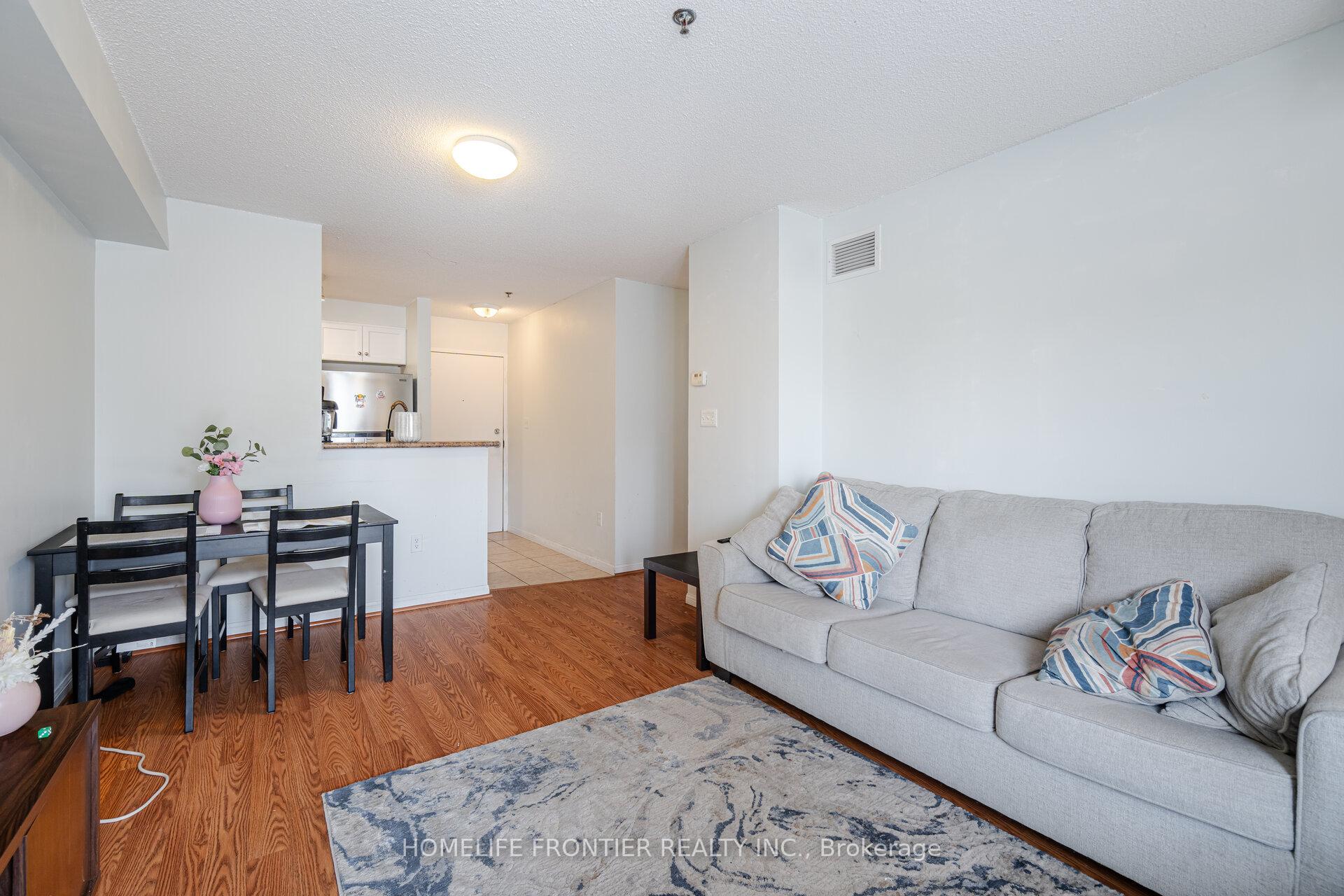 2 Bedrooms Condo at 5225 Finch,  Toronto For sale