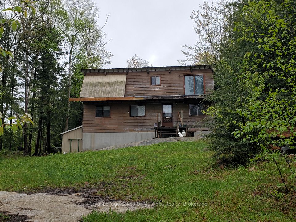 1357 Dickie Lake