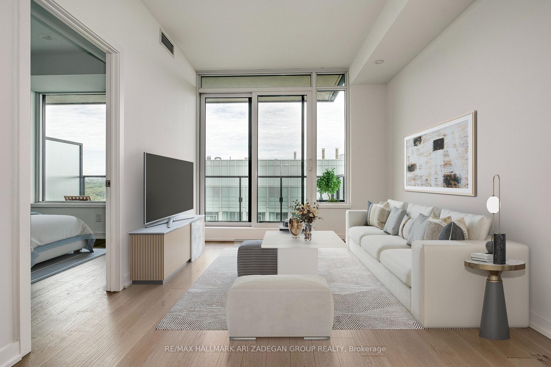3 Bedrooms Condo at 1926 Lake Shore, Toronto For sale