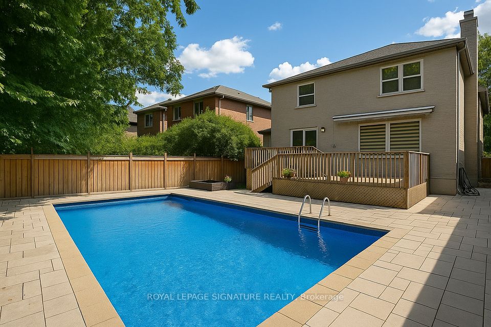 518 Cranbrooke Avenue, Toronto, ON M5M 1N8