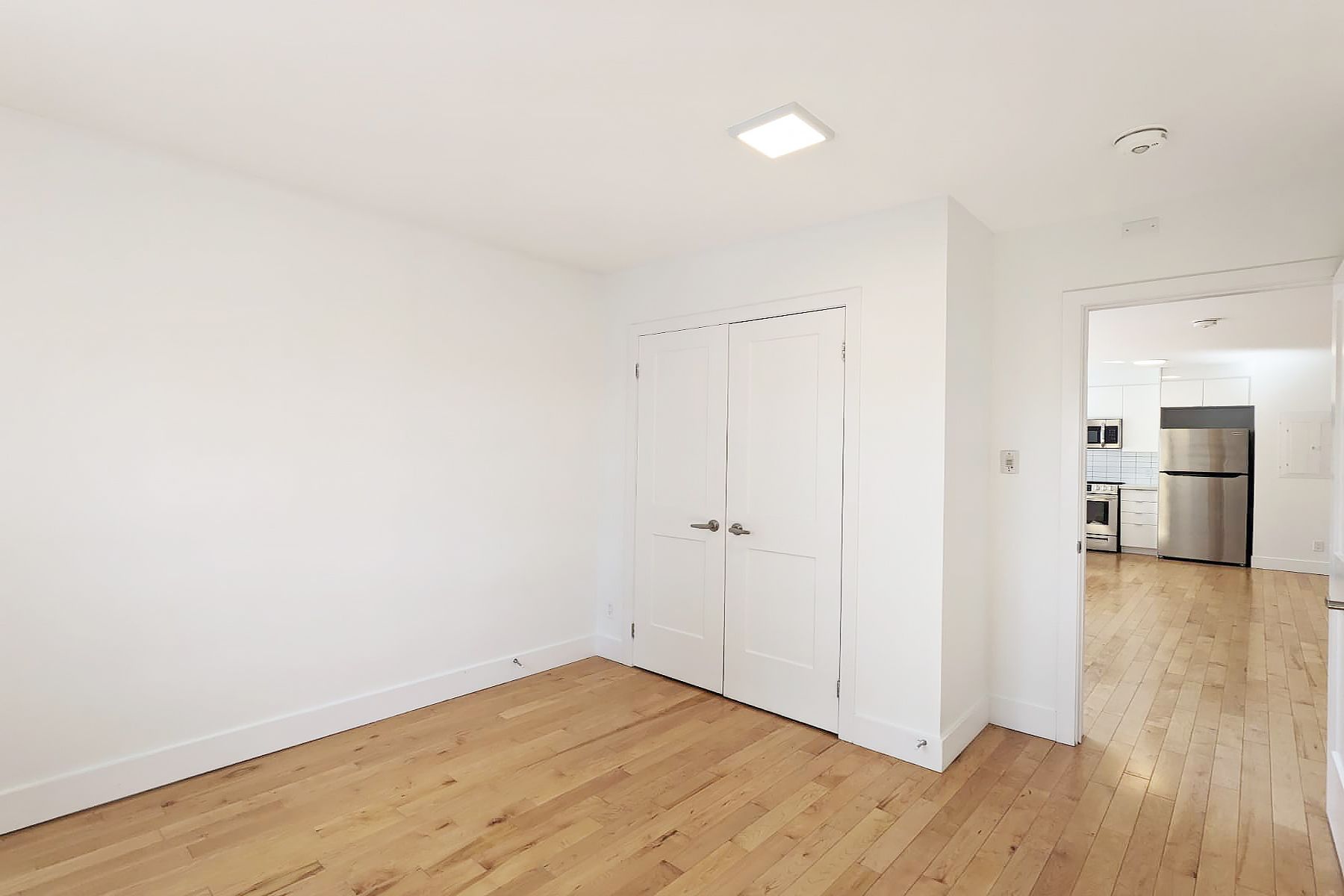 2901 St Clair Avenue E 10