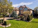 61 Pemberton Road, Richmond Hill, ON L4C 3T5