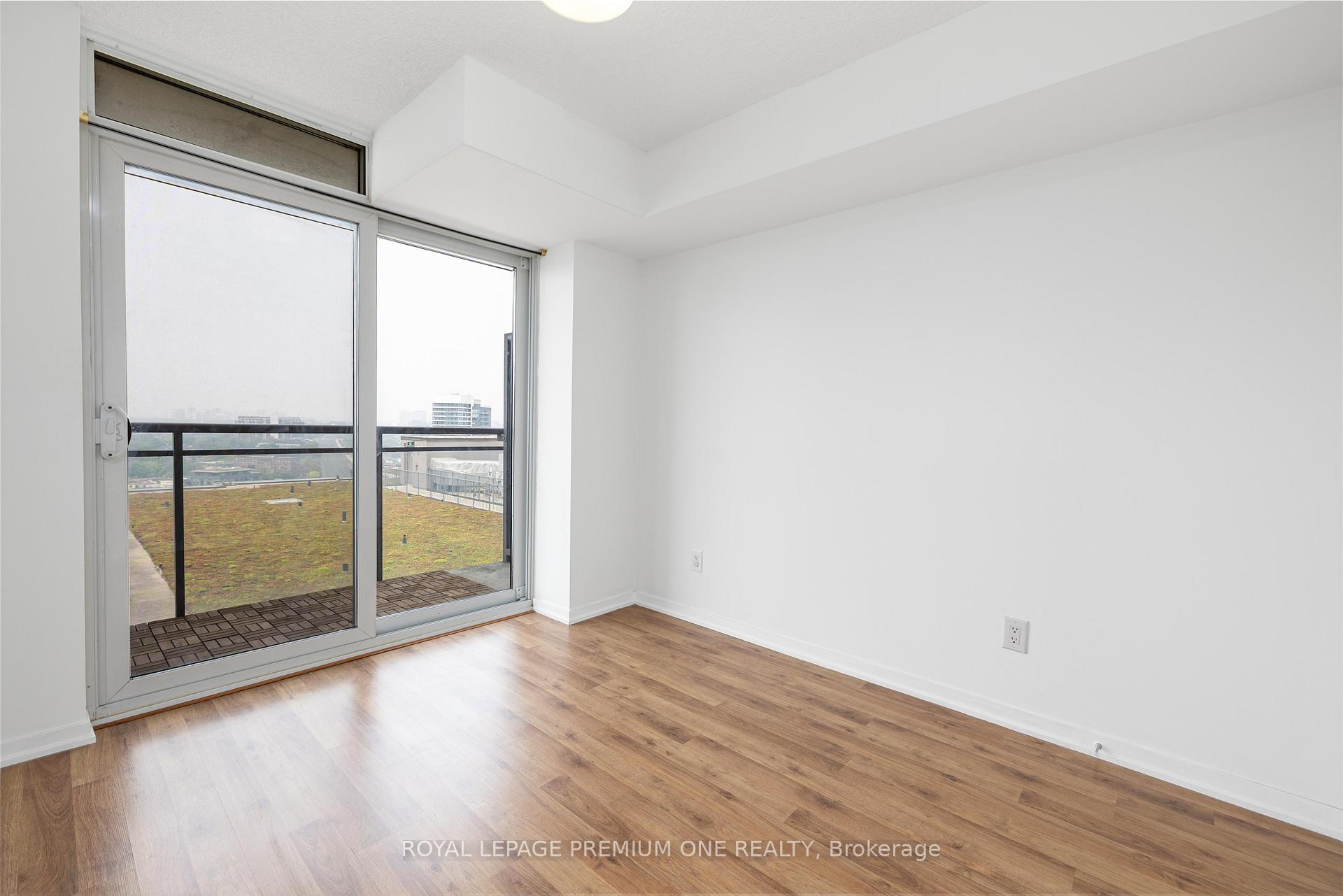 1 Bedroom Condo at 38 Joe Shuster, Toronto For sale