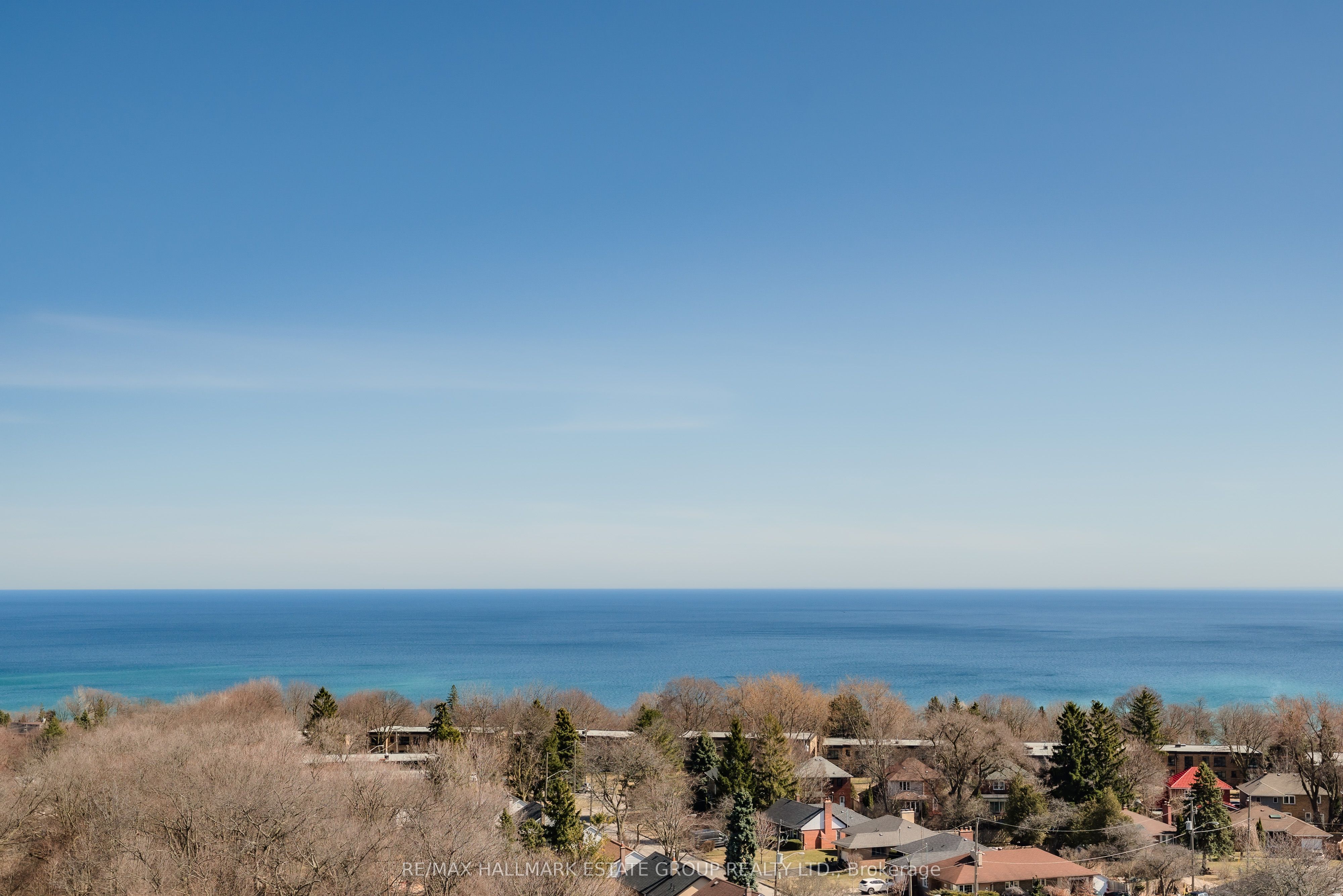22 East Haven Drive, #PH6