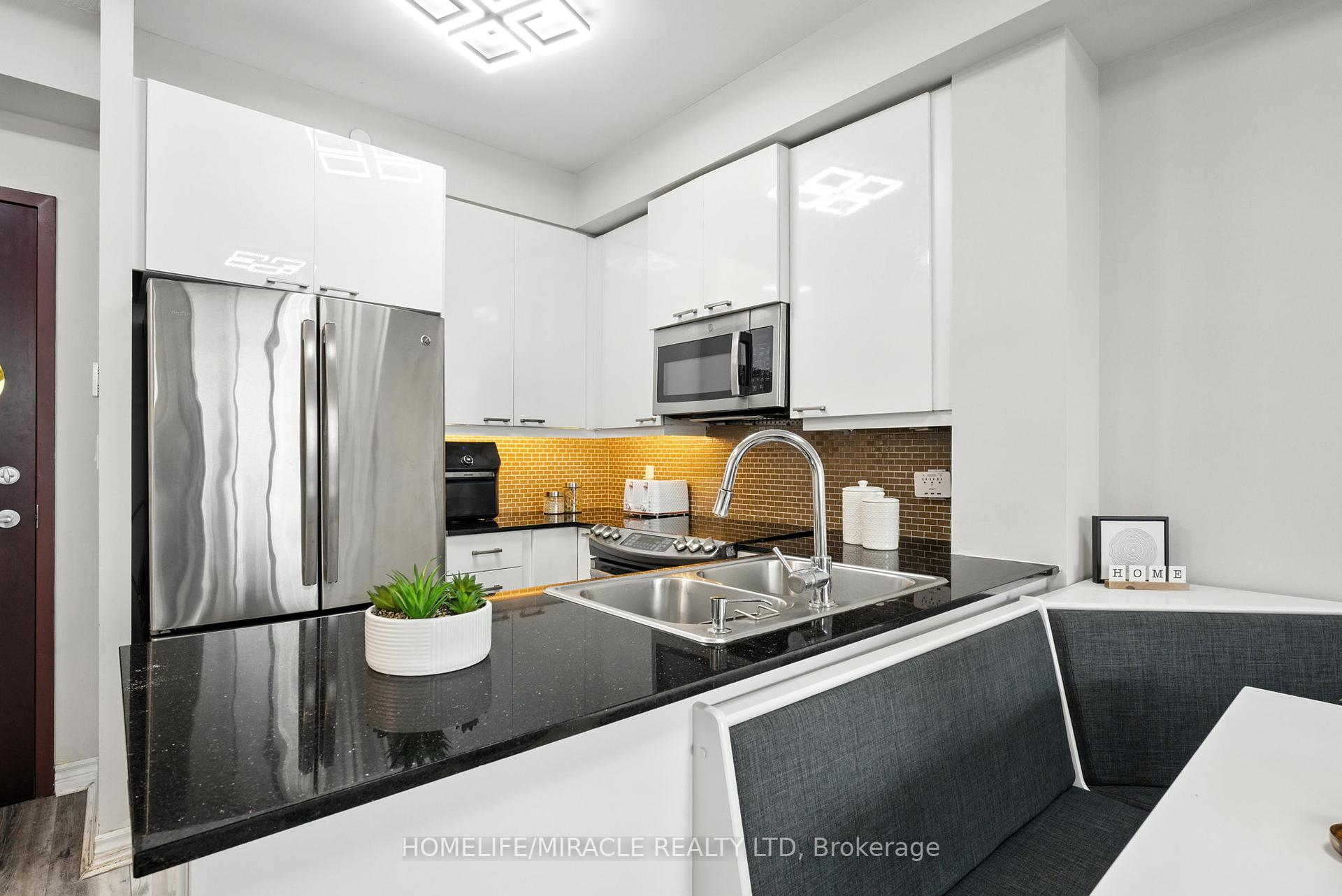 1 Bedroom Condo at 1328 Birchmount, Toronto For sale