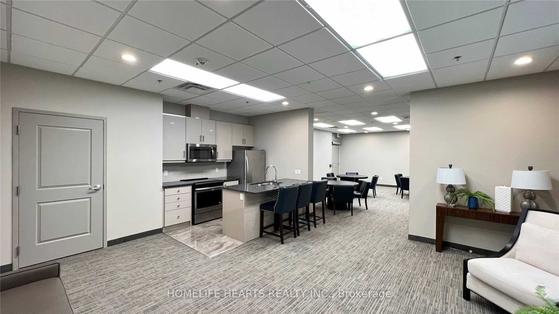 2486 Old Bronte Road, #303