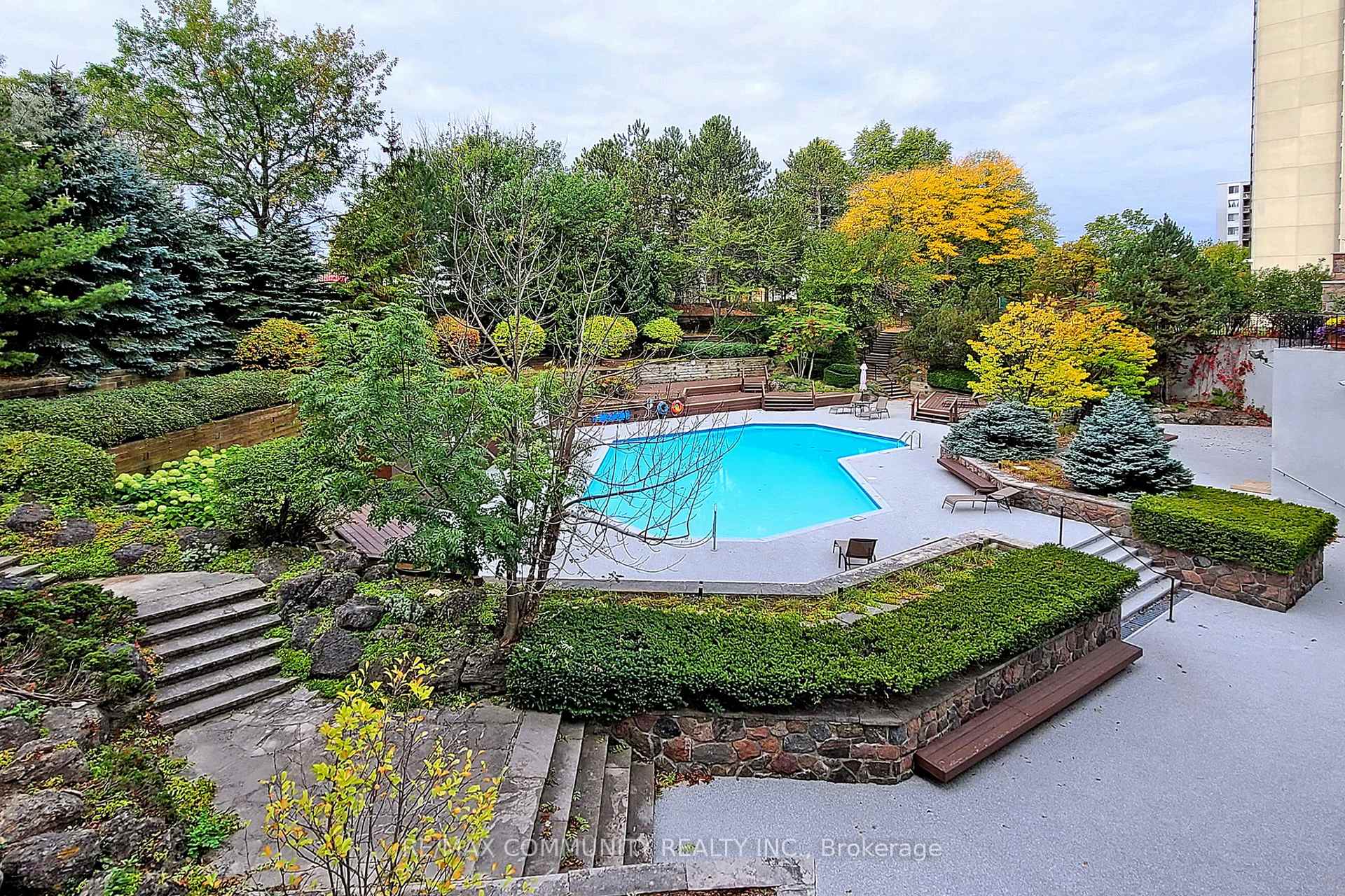 2 Bedrooms Condo at 2330 Bridletowne, Toronto For sale