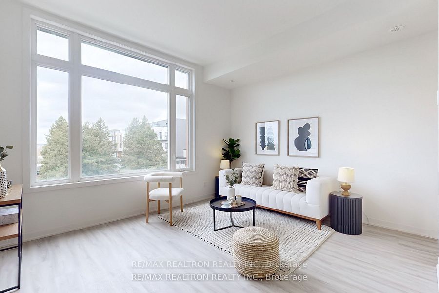 6 Steckley House Lane, #311
