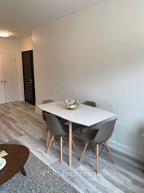 256 Sherbourne Street #201, Toronto C08 Moss Park