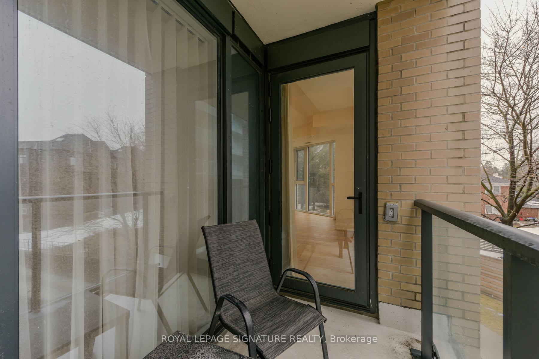 2 Bedrooms Condo at 293 The Kingsway,  Toronto For sale
