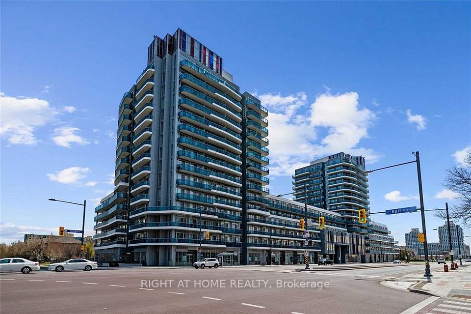 9471 Yonge