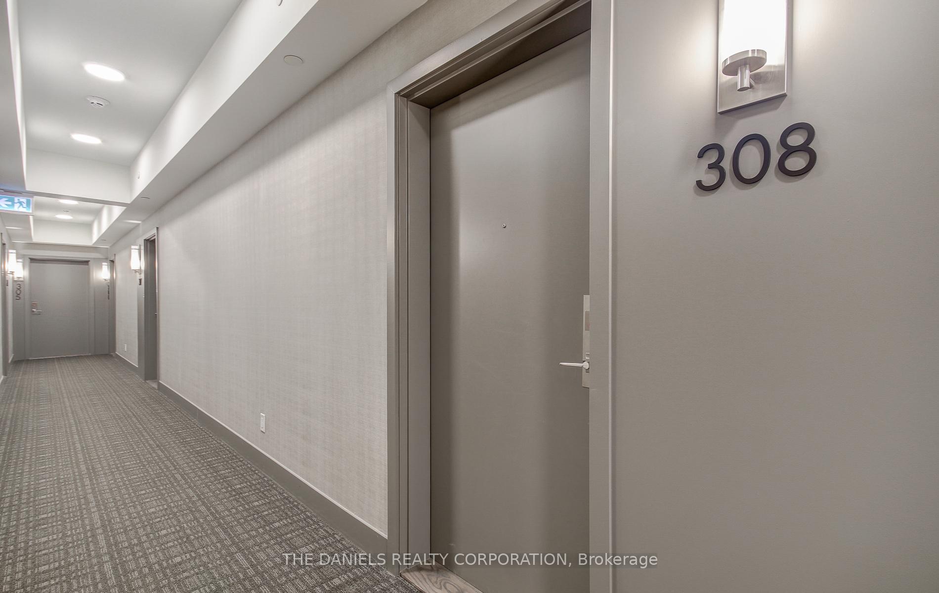 1 Bedroom Condo at 165 Canon Jackson,  Toronto For sale