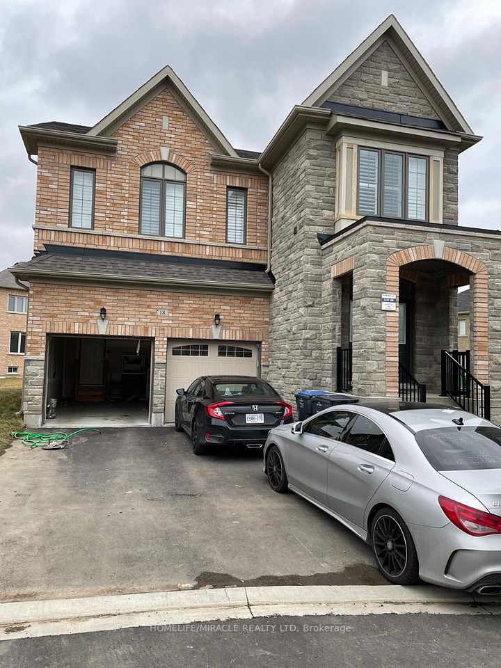 18 Bachelor Street, Brampton, ON L7A 5A9