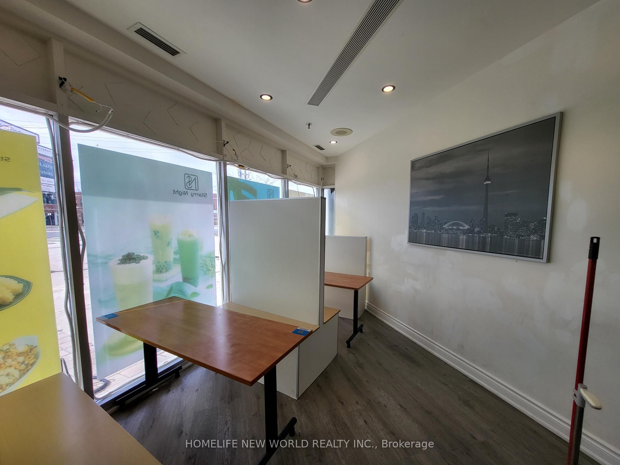 10 Fincham Avenue, #101