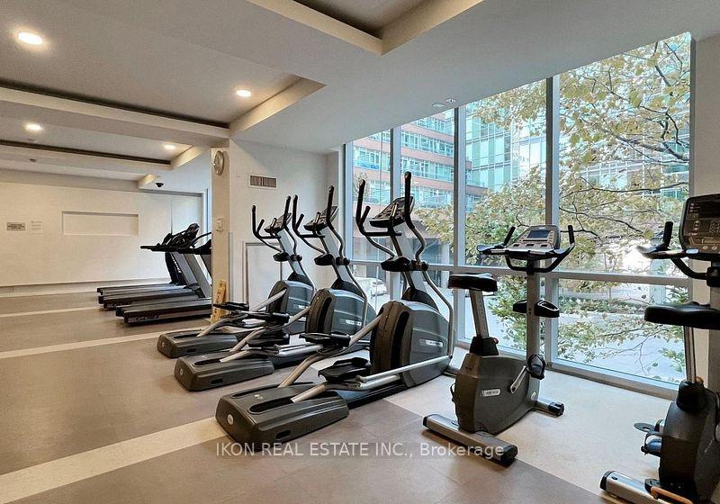 3 Bedrooms Condo at 116 George, Toronto For sale