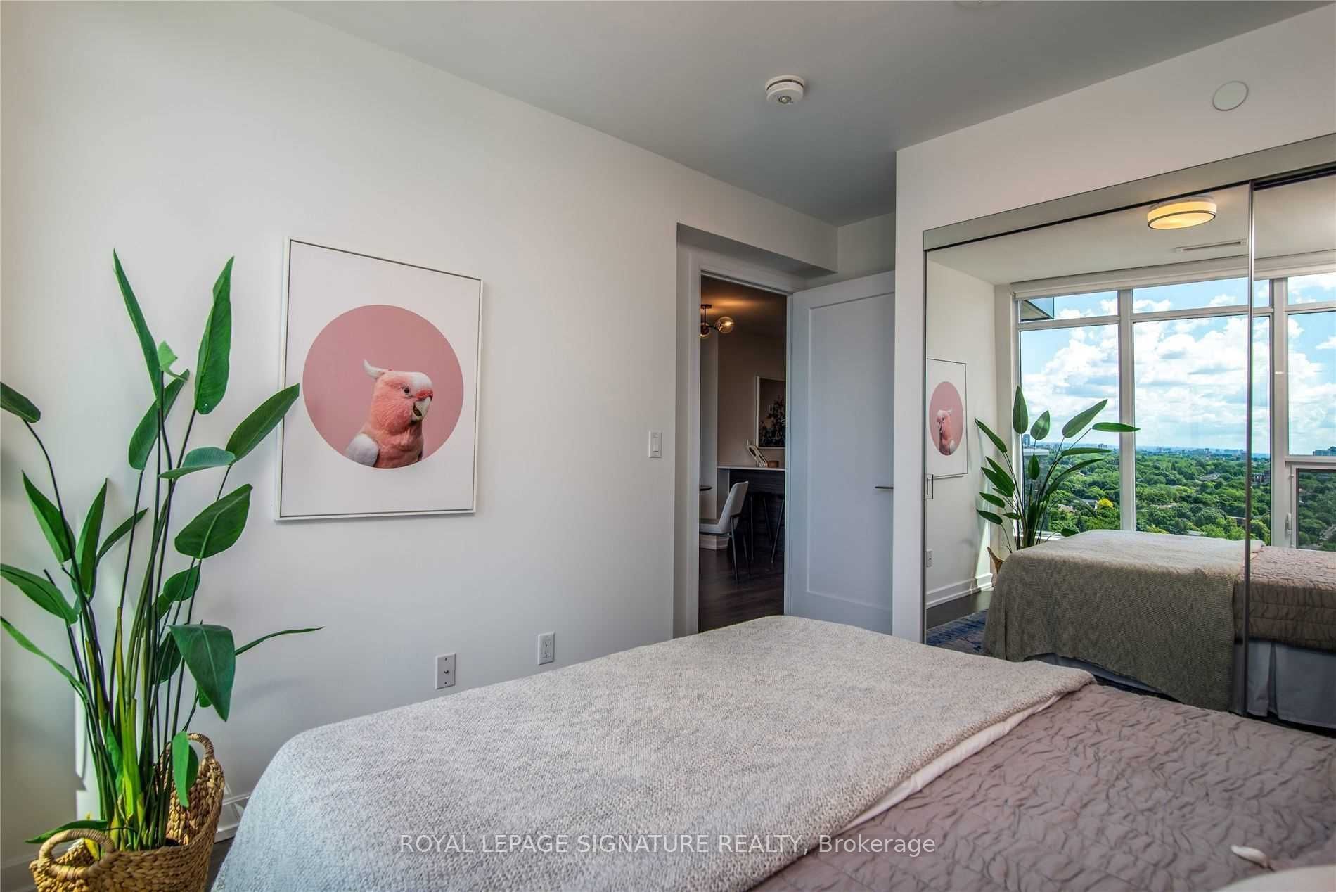 18 Erskine Avenue, #3307