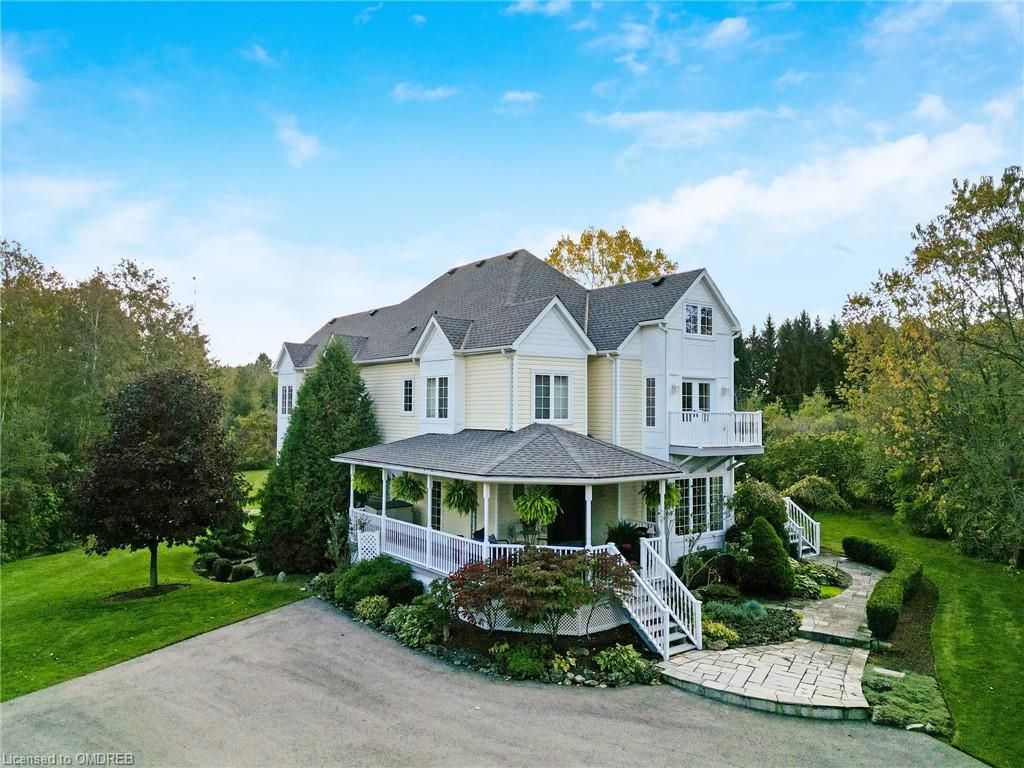 110 CONCESSION 11 Road Hamilton Ontario L8B 1H8
