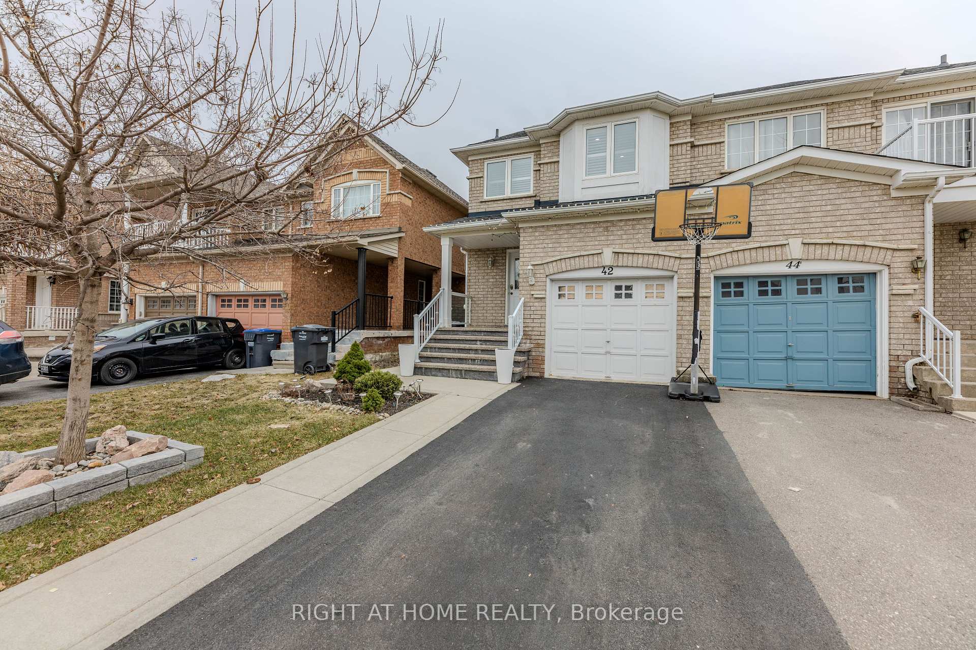 42 Tiller Trail, Brampton, ON L6X 4S6